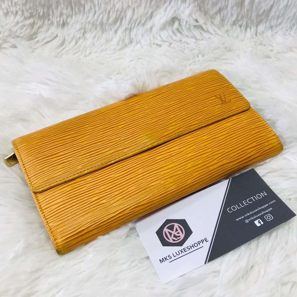 LOUIS VUITTON LONG SARAH EPI BIFOLD WALLET CA0936